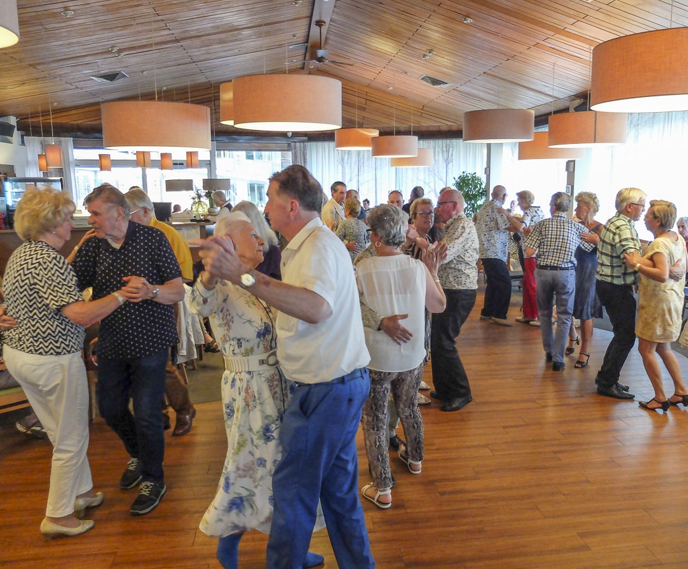 burgerlust dansende mensen